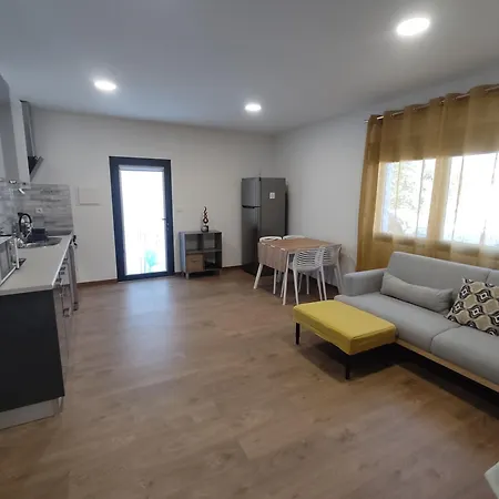 As Tilias Homely 46 アパート *