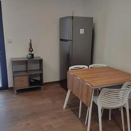 As Tílias Homely 46 Apartamento